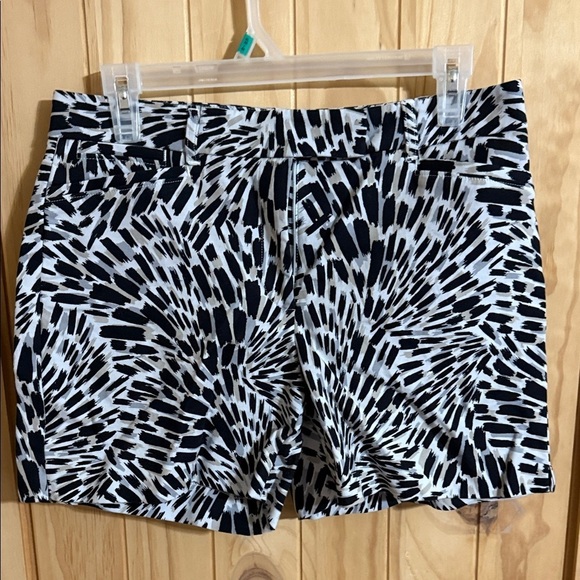 The 5” Short Pants - Ghe 5” Short Monochrome Burst Women's Bermuda Shorts